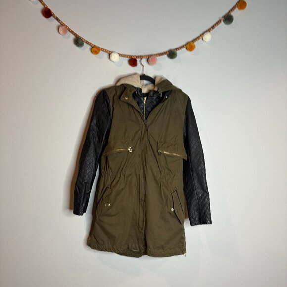 Zara Olive Green Coat with Quilted Faux Leather Sleeves - Removable lining - Picture 2 of 7
